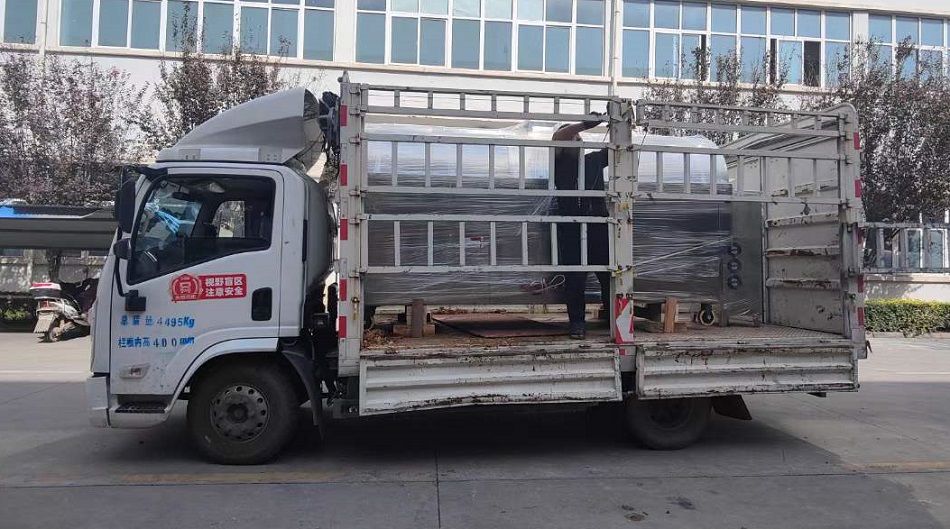 許昌智工500斤花生果專用電磁炒貨機(jī)專車發(fā)貨 許昌智工500斤花生果專用電磁炒貨機(jī)專車發(fā)貨