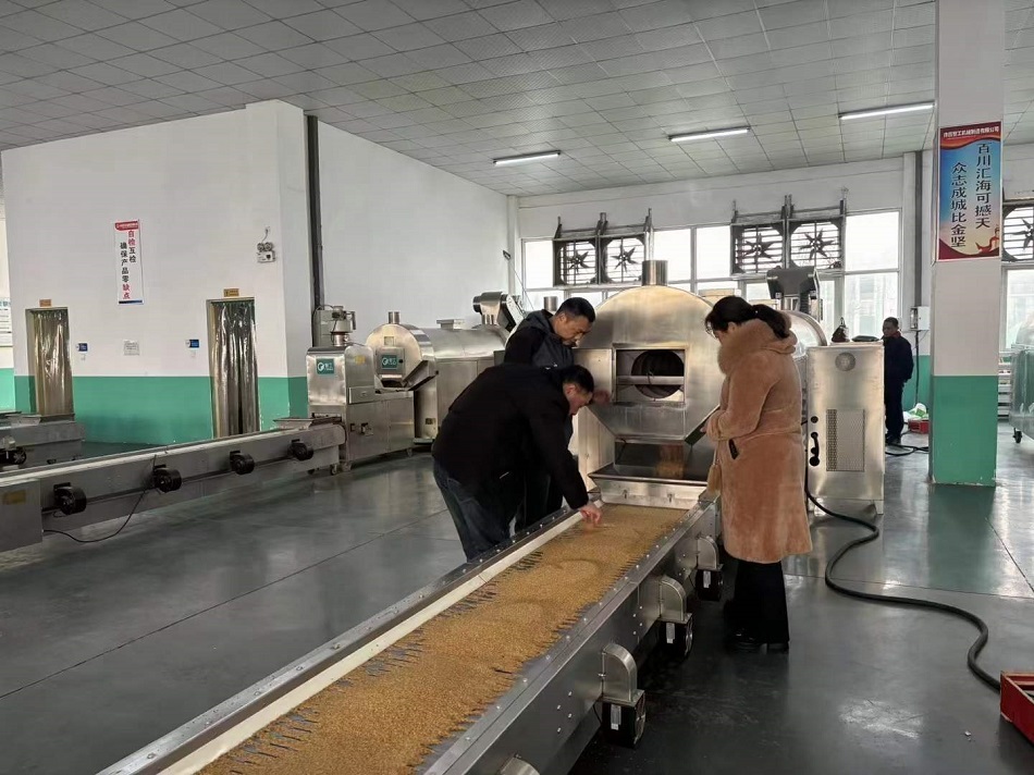 流水線炒貨機.jpg